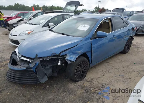 2017 Toyota Camry Le z USA, uszkodzony, nr VIN 4T1BF1FK8HU737632